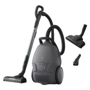 vacuum cleaner